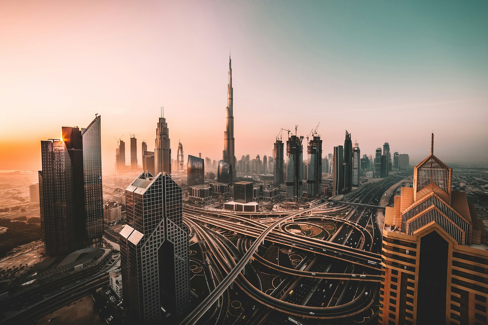 Dubai ve Abu Dhabi